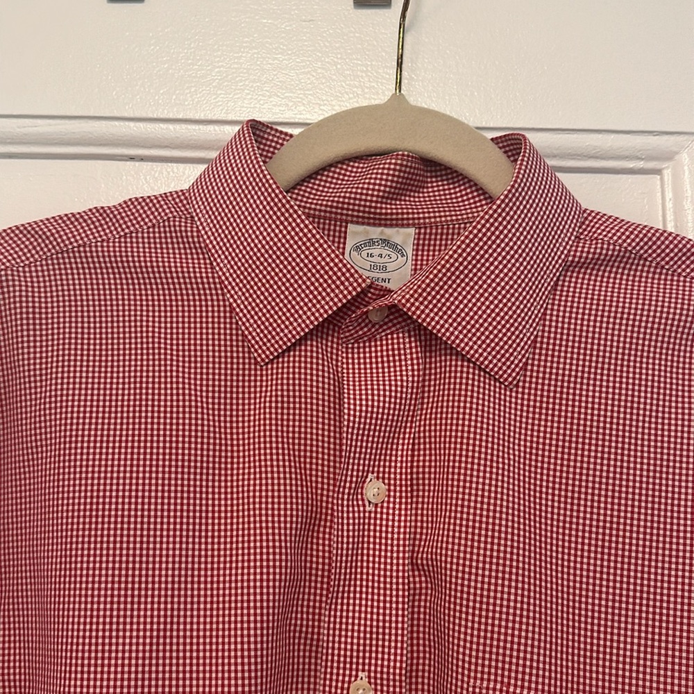 Brooks brothers men’s red button down